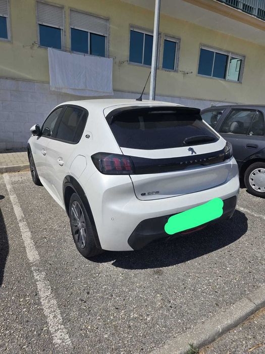 Aluguer Viatura Elétrica para Motorista TVDE