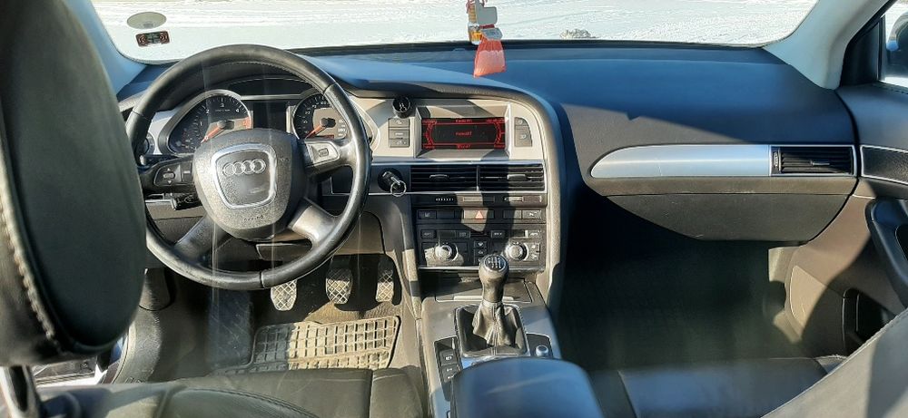 Audi a6 c6 2.0tdi zadbana