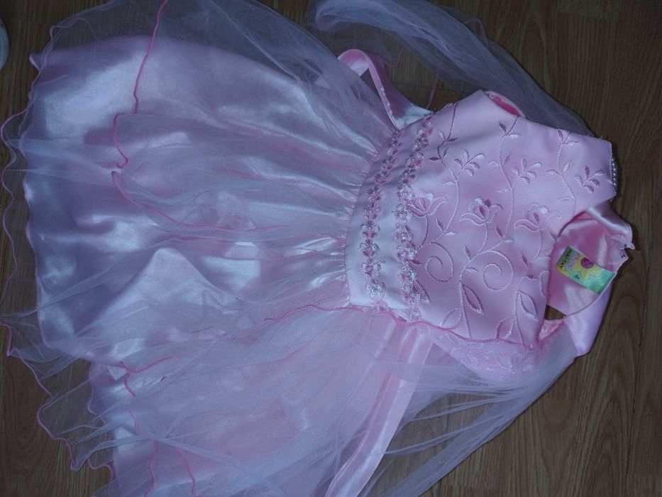 Плаття для дівчинки