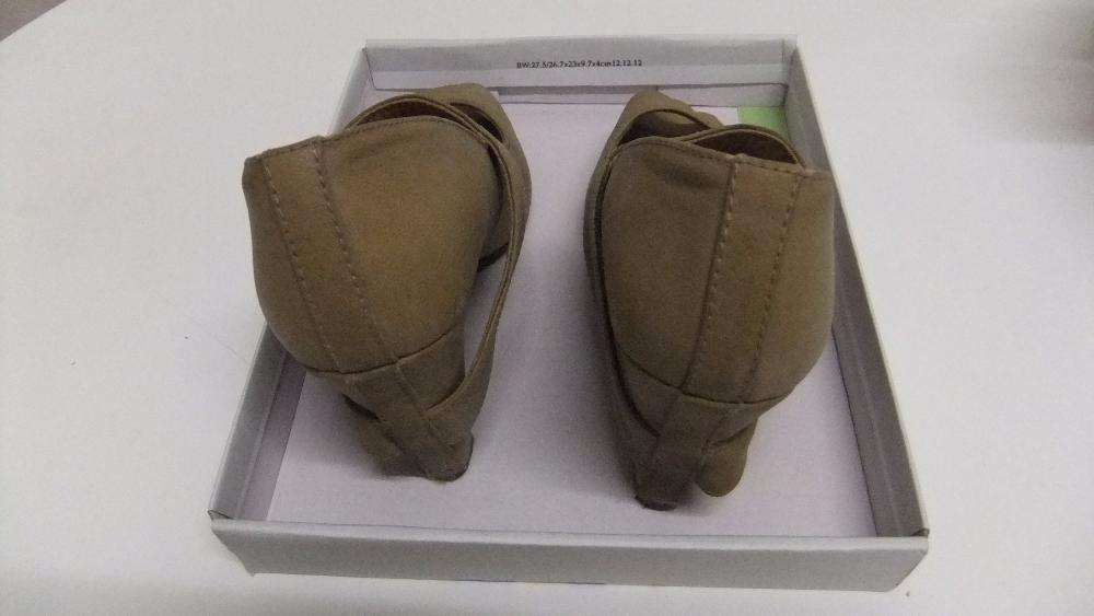 Sapatos Stradivarius nº 39