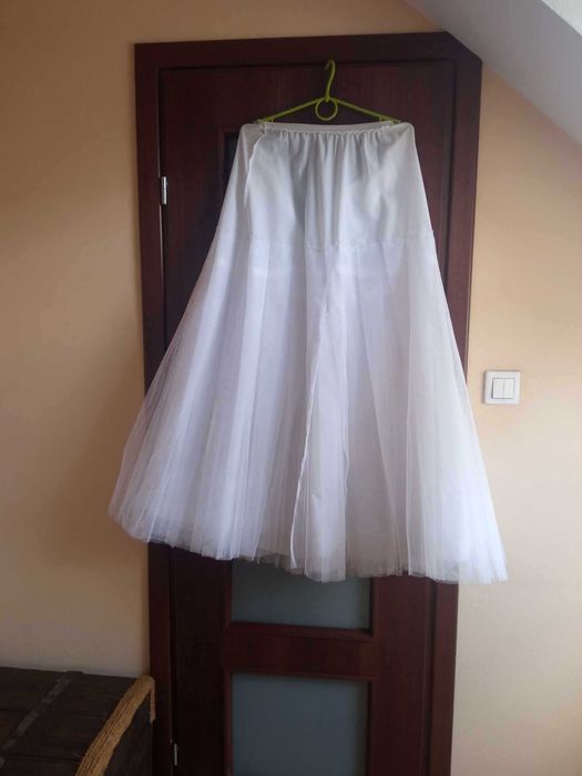 Suknia ślubna długa biała