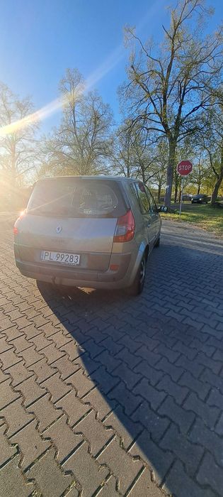 Renault Scenic lift