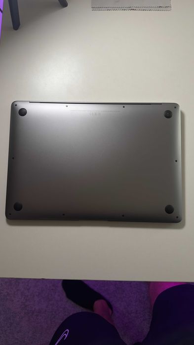 MacBook Air M1 de 2024 | 8Gb RAM | 256 Gb SSD | Base Model