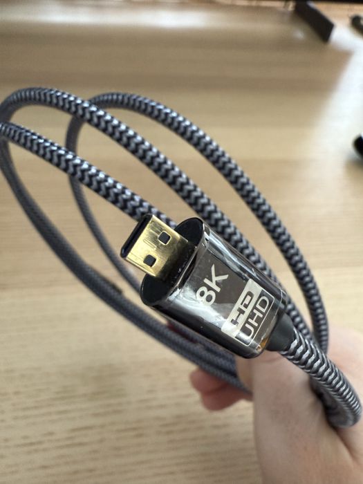 Cabo Micro-HDMI to HDMI 8k