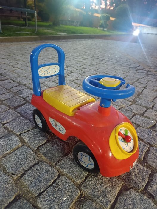 Vendo carinho de criança brincar em bom estado com pouco uso.