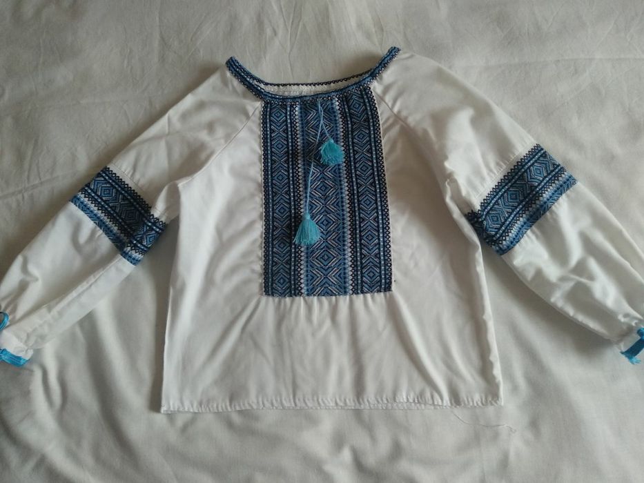 Вишиванка для дівчинки