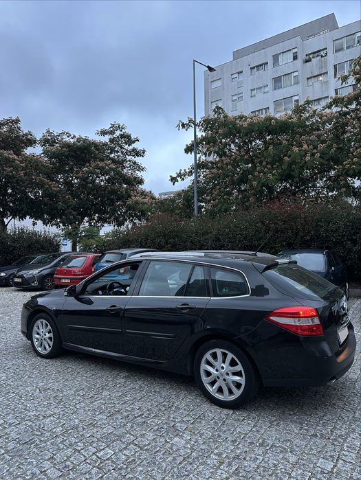 Renault Laguna III Sport Tourer 2.0 dCi