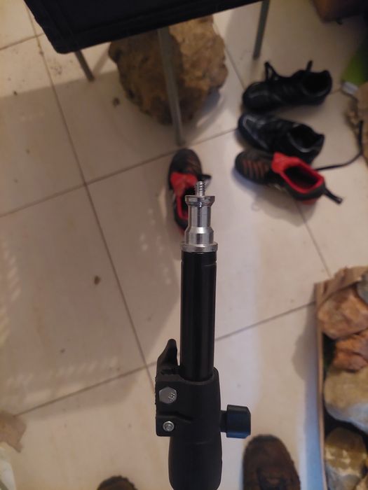 Tripé para câmara