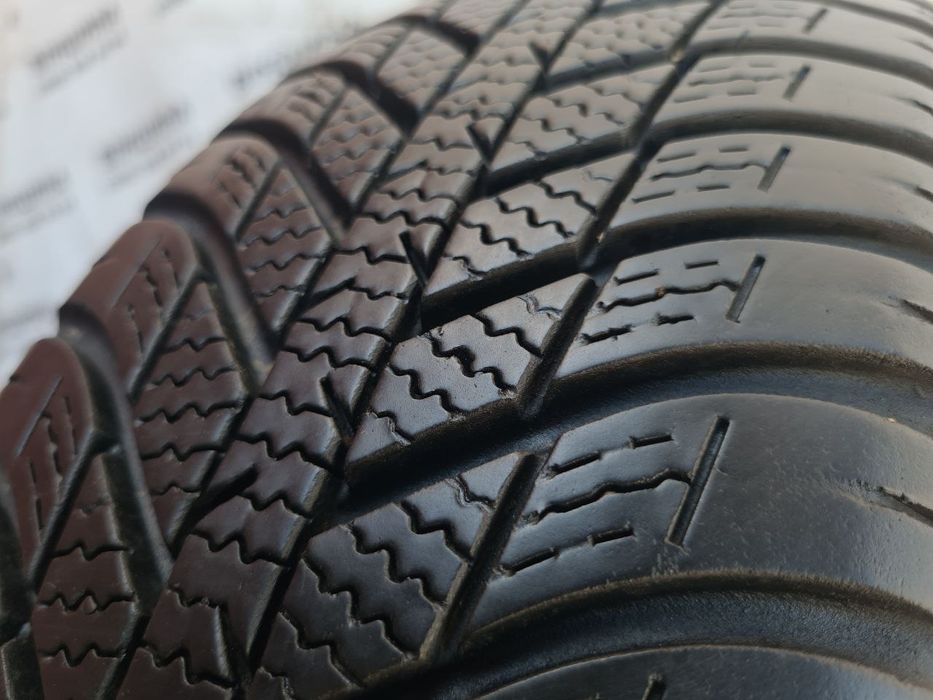 Шина 165/65 R 14 NEXEN Nblue 4Season. Одне колесо. Розпаровка.