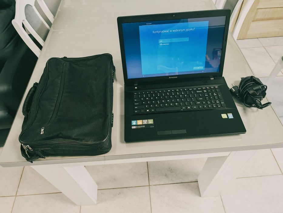 Laptop Lenovo G710 17" 8 GB RAM