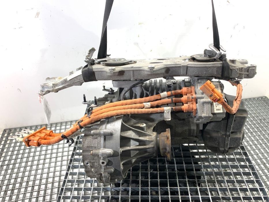SILNIK ELEKTRYCZNY KOMPLET  VW GOLF VII (5G1, BQ1, BE1, BE2) 2012 - 2022 e-Golf 85 kW [115 KM]