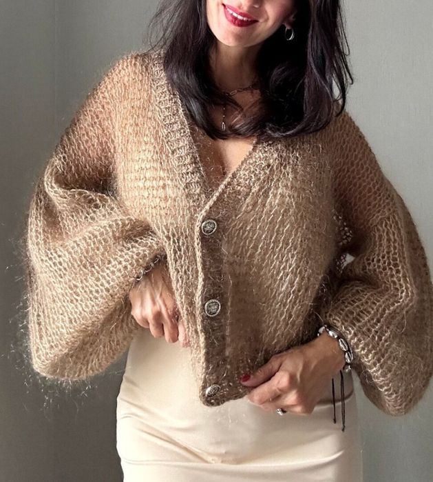 Кардиган из кидмохера - ручная работа