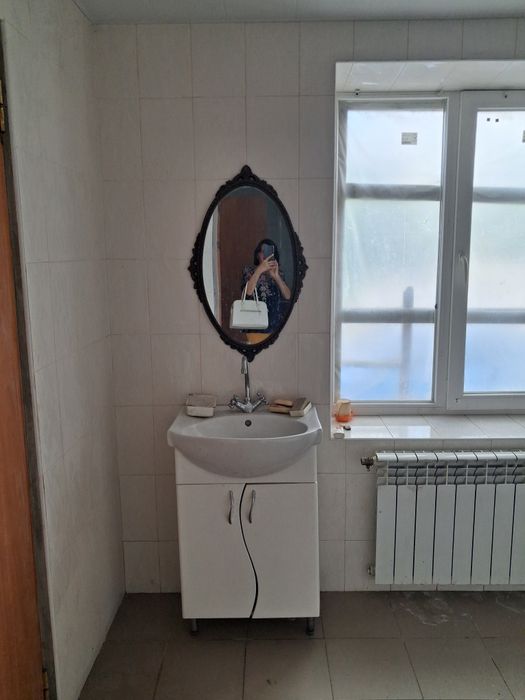 Продам цегляний будинок в Дергачах, район стадиону. Сертифікат так.