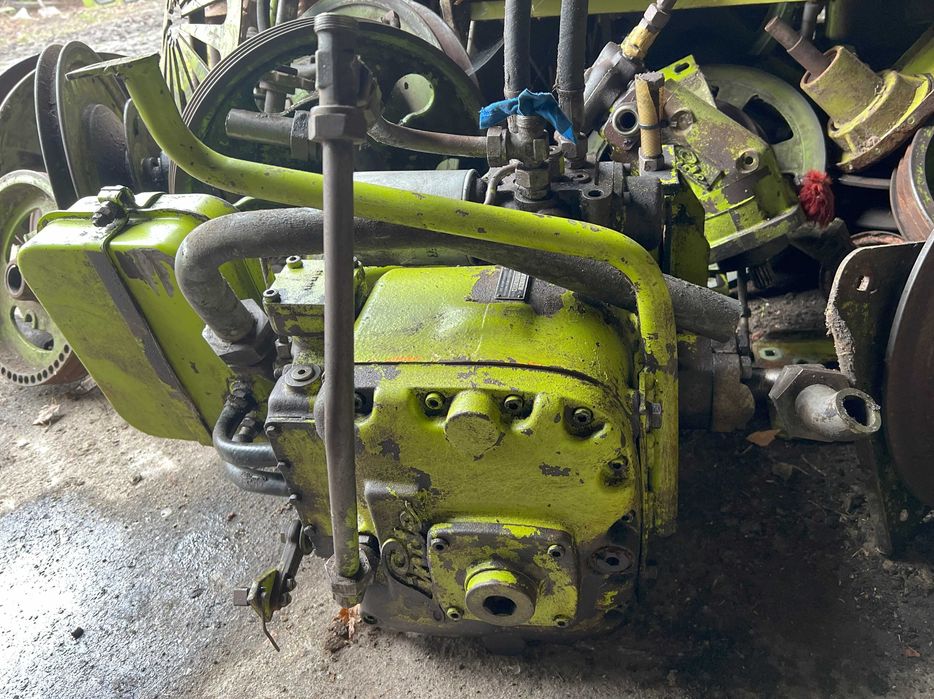 Pompa jazdy hydrauliczna LINDE PV105  Claas Dominator 105,118 inne