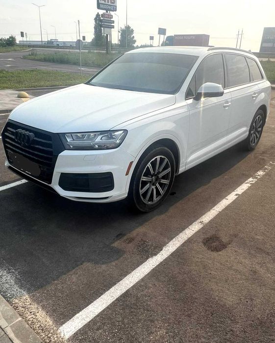 Audi Q7 2016 VIN WA1LAAF7XHD017181 фото оголошення 7 з 11