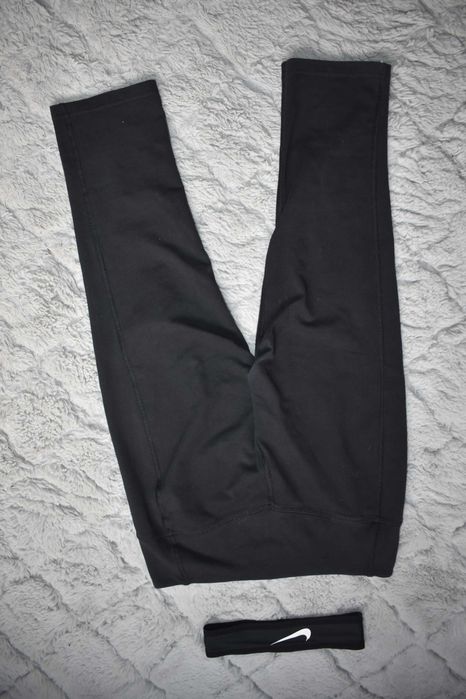Spodnie sportowe damskie 3/4 Nike r. 36