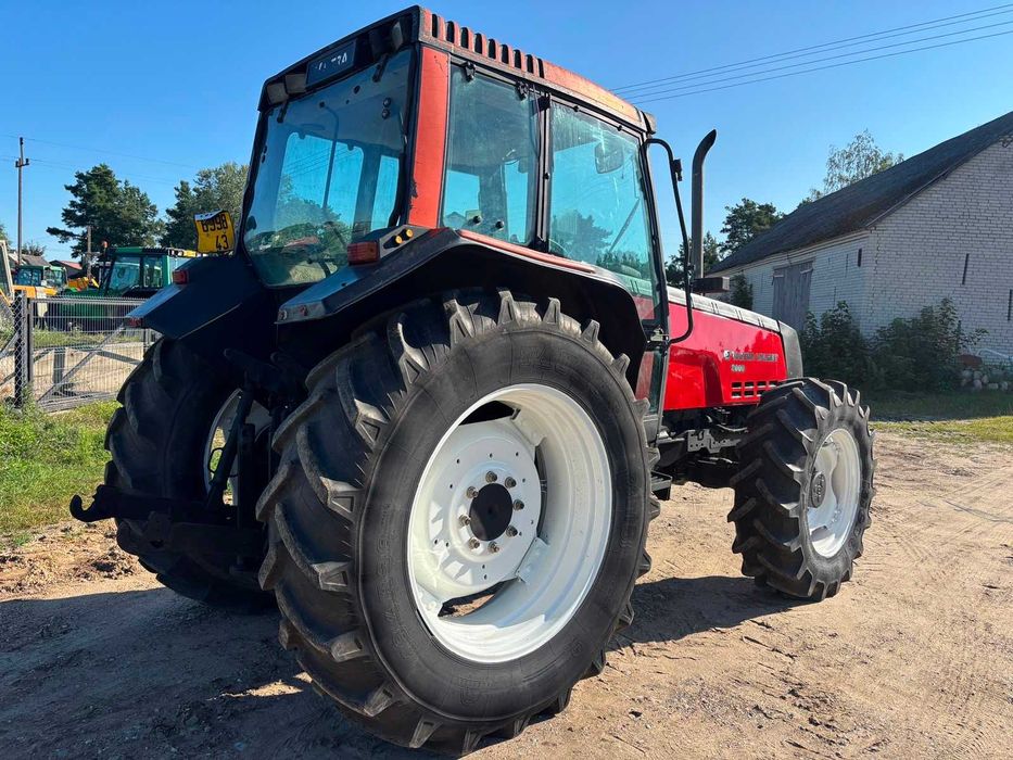 Valtra Valmet 8000
