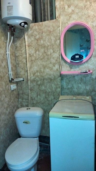 Здається 1 - кімнатна квартира