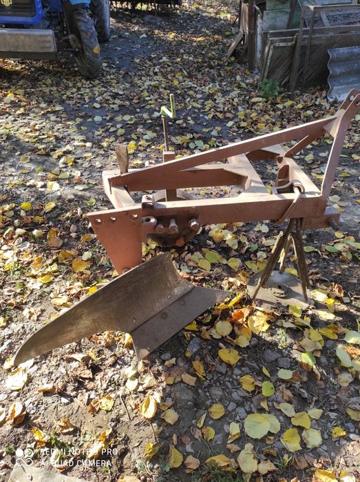 Плуг до міні трактора