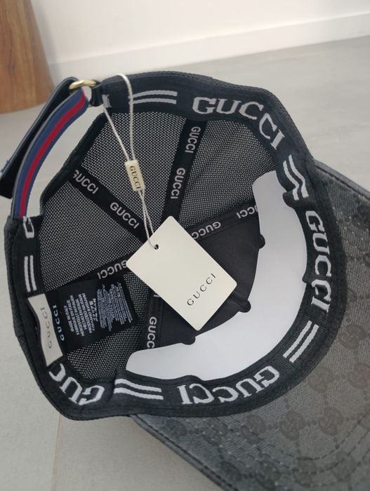 Boné Gucci GG Supreme