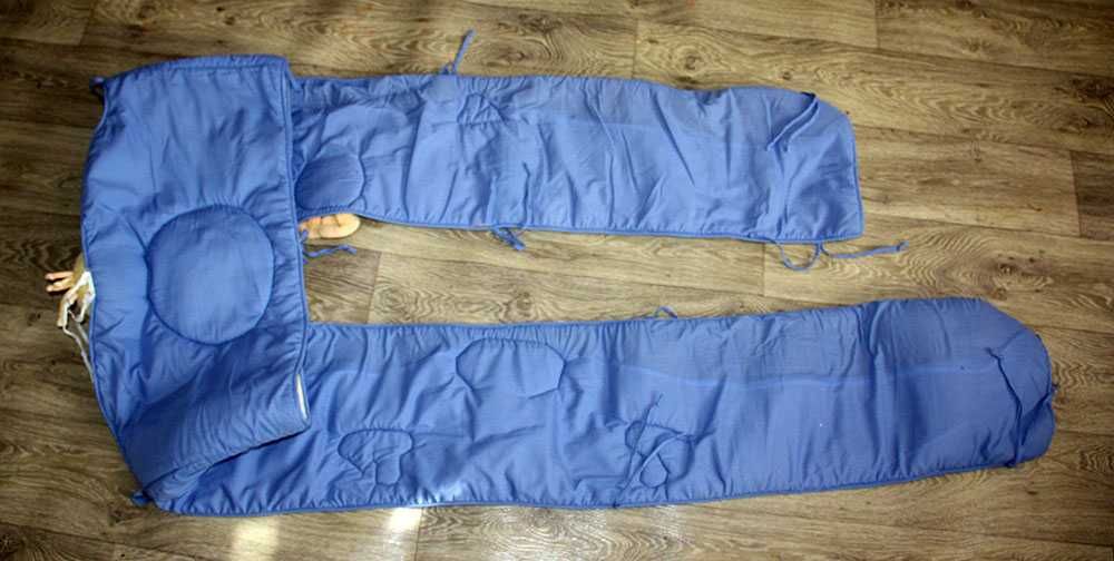 Захисний бампер, бортик в дитяче ліжечко