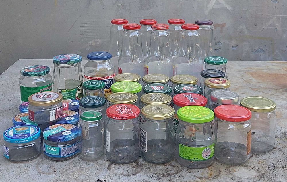 Продам банки 0,5л, бутилки 1л, тільки Ізмаїл