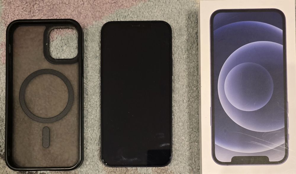 Iphone 12 black, 64 GB, z etui i szybką Grodziszcze • OLX.pl