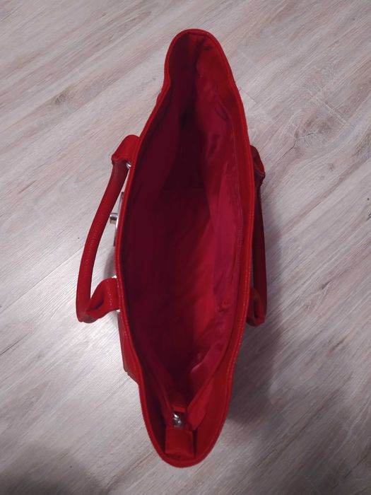 Torebka czerwona do ręki