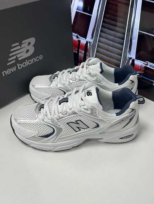 New Balance 530 White Silver Navy R.39