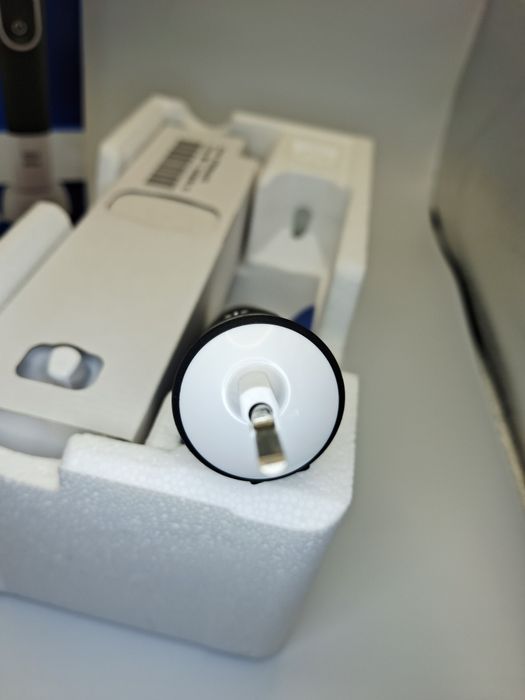 Oral-B Vitality 100 szczoteczka elektryczna