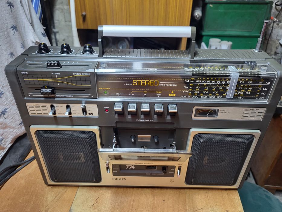 Radiomagnetofon Vintage Philips 774