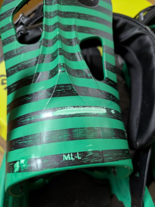 Flux TT M L wiązania snowboardowe snowboard zielone Burton Union