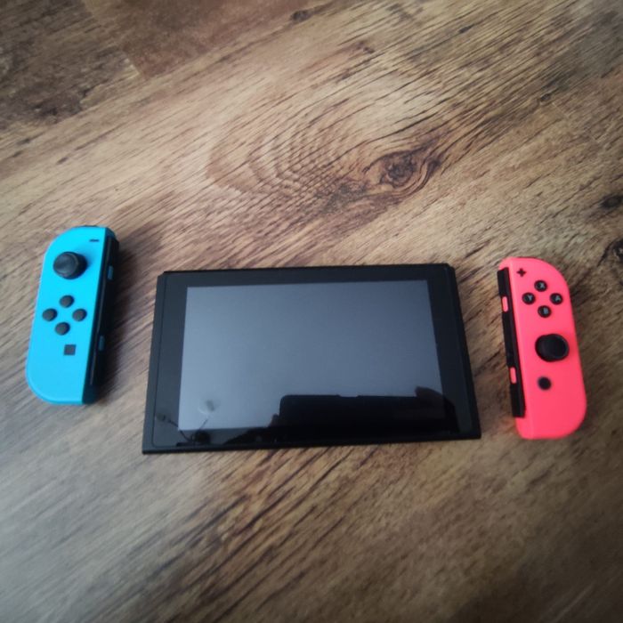 Nintendo Switch V2 64gb