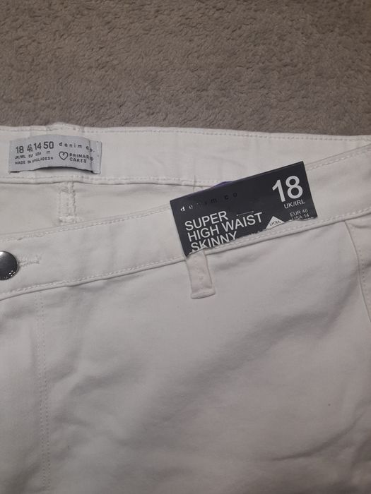 Spodnie nie używane z metką