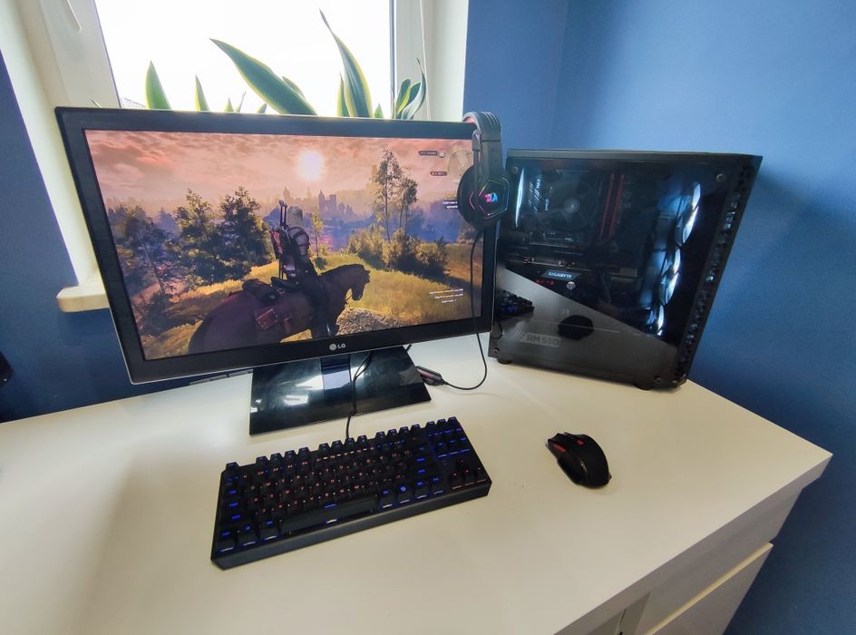 Zestaw Gamingowy Ryzen 5, rx5700, 16GB RAM SSD+ HDD + 27' + Akcesoria