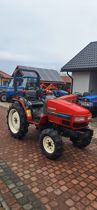 Yanmar F 220 Wspomaganie 4x4