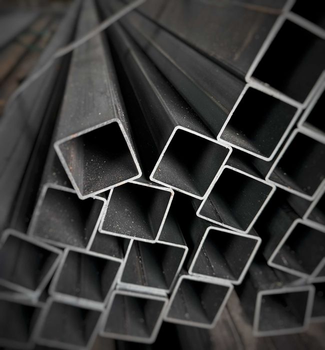 Profile stalowe czarne i ocynkowane - szeroki wybór!