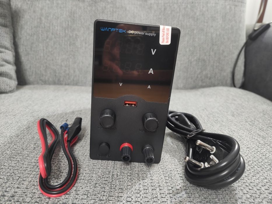 Zasilacz laboratoryjny 30V 10A LED