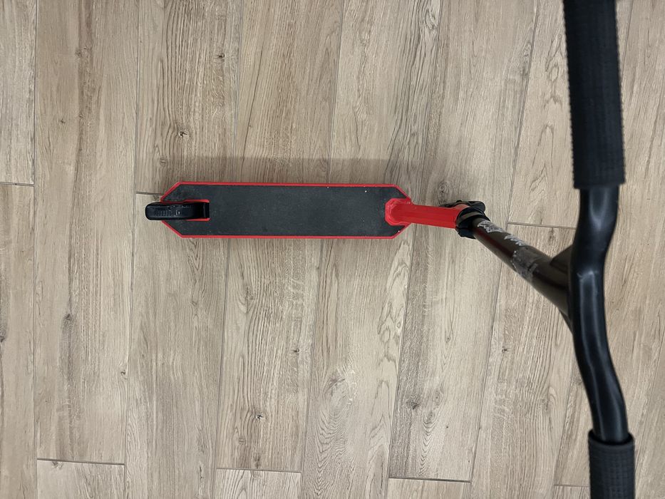 Hulajnoga oxelo czerwona