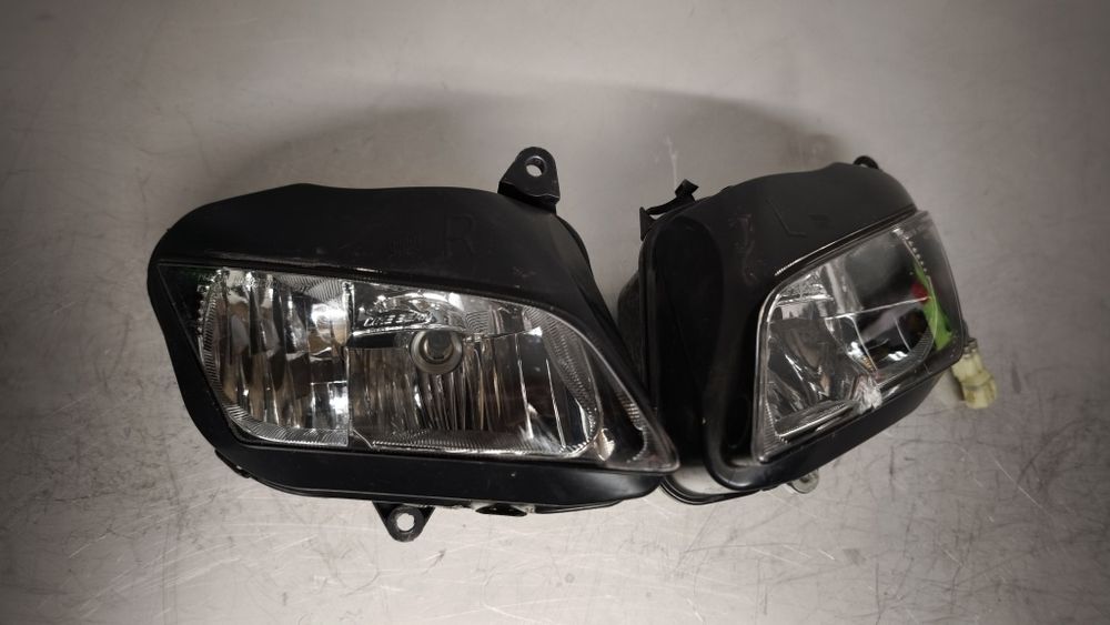 Przednie lampy CBR 600 RR pc40 reflektory komplet