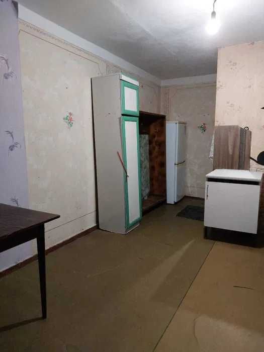 Продається 3 кімнатна квартира