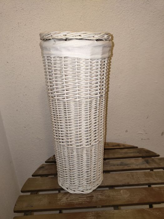 Cesto em verga para papel higiénico