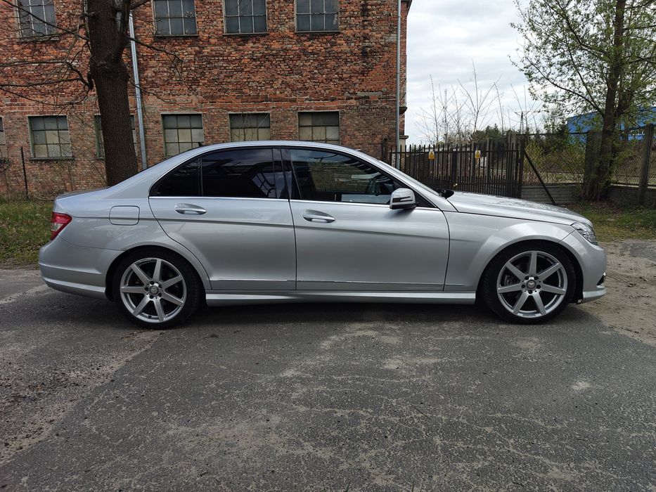 Mercedes-Benz Klasa C MERCEDES-BENZ W204 C300 4Matic 2010r.