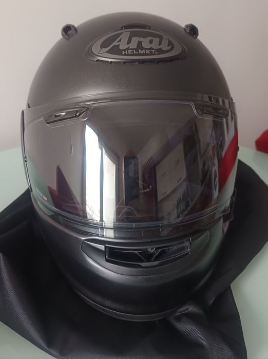 Capacete Arai Quantic