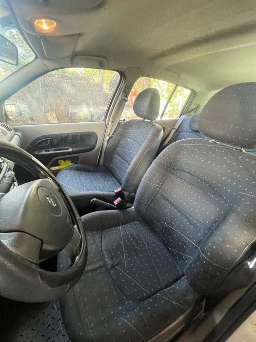 Renault Clio 1.5 dci — photo 4