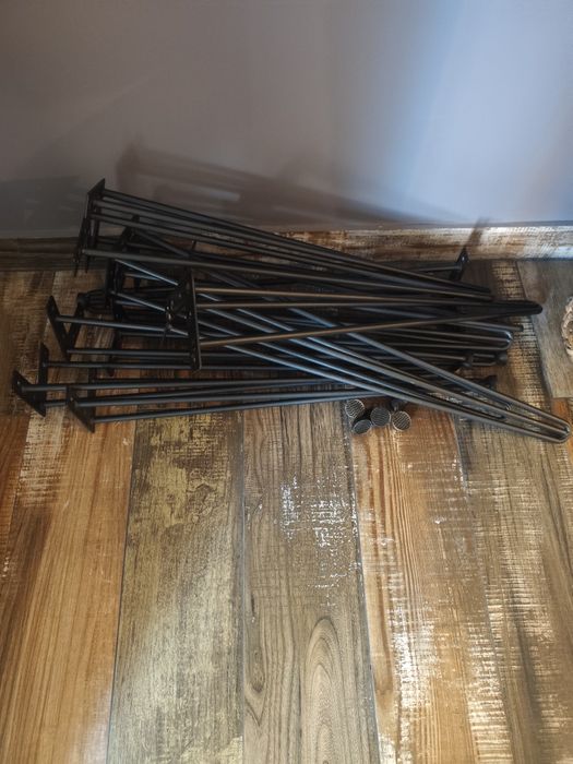 Pés para moveis novos