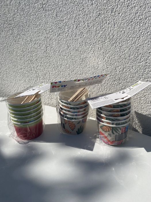 Talerze jednorazowe na lody / pojemniki na lody + łyżeczki