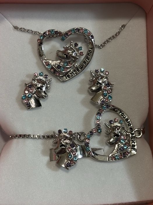 Conjunto Menina Unicornio NOVO