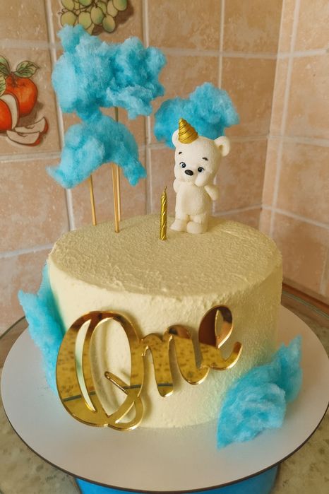 Торти та капкейки на замовлення