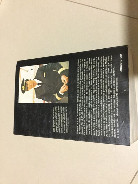 Camarate64584619364738121